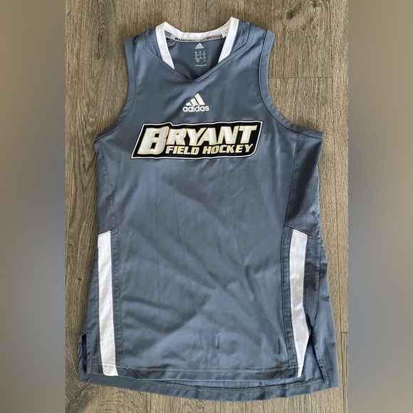 Bryant University Field Hockey tank small ADIDAS NWOT grey women’s athletic new - Picture 1 of 5